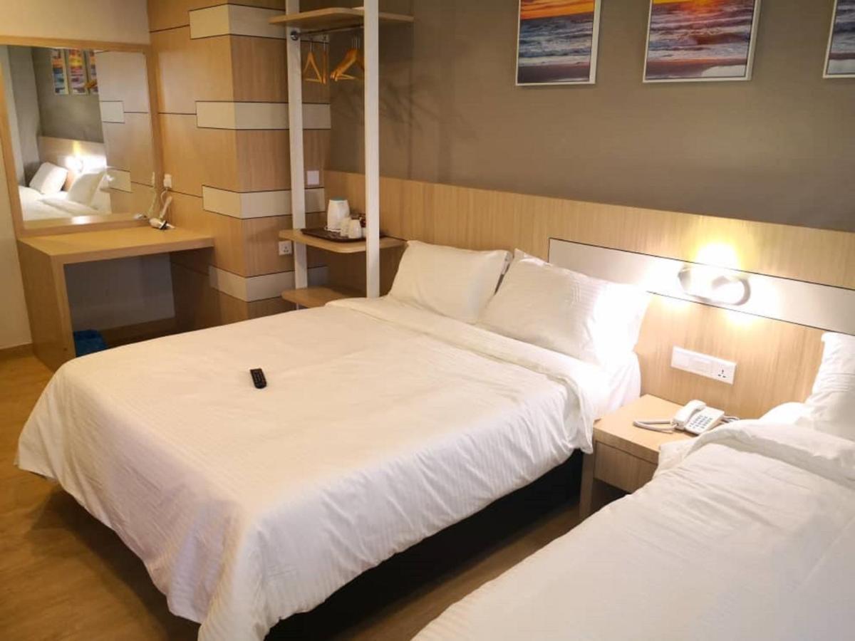 קוטה קינבלו Walk In Hotel מראה חיצוני תמונה