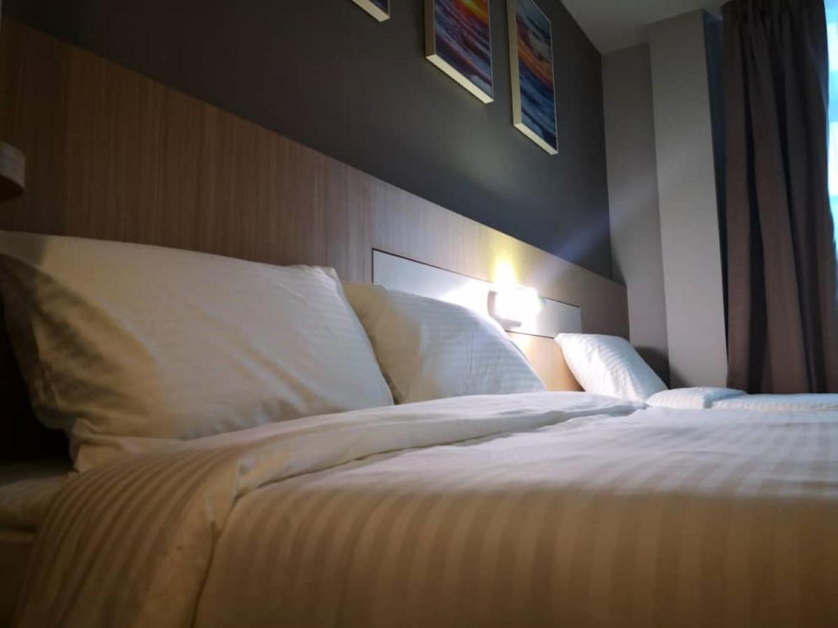 קוטה קינבלו Walk In Hotel מראה חיצוני תמונה
